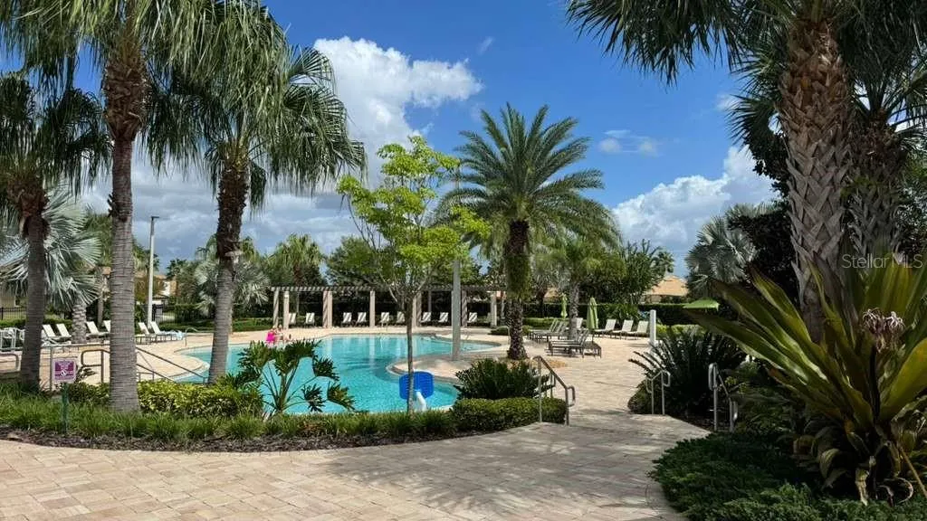 1428 DEUCE CIR