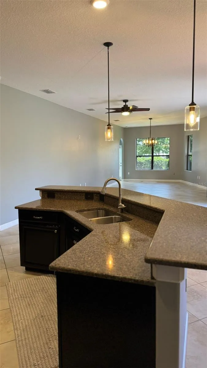 1428 DEUCE CIR