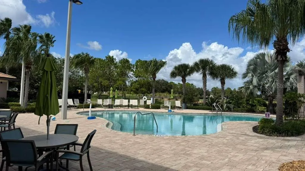 1428 DEUCE CIR