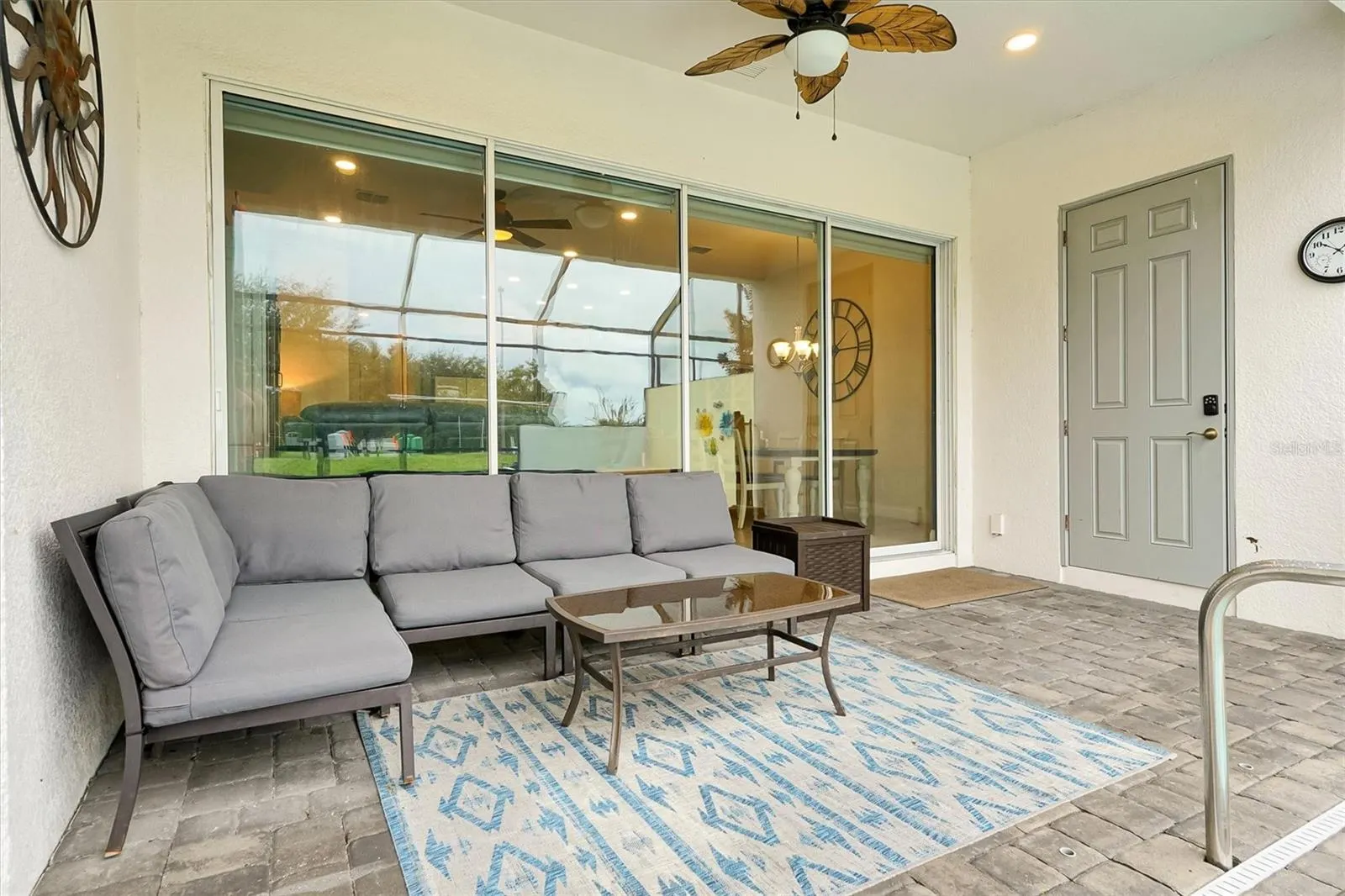 142 CAPTIVA DR
