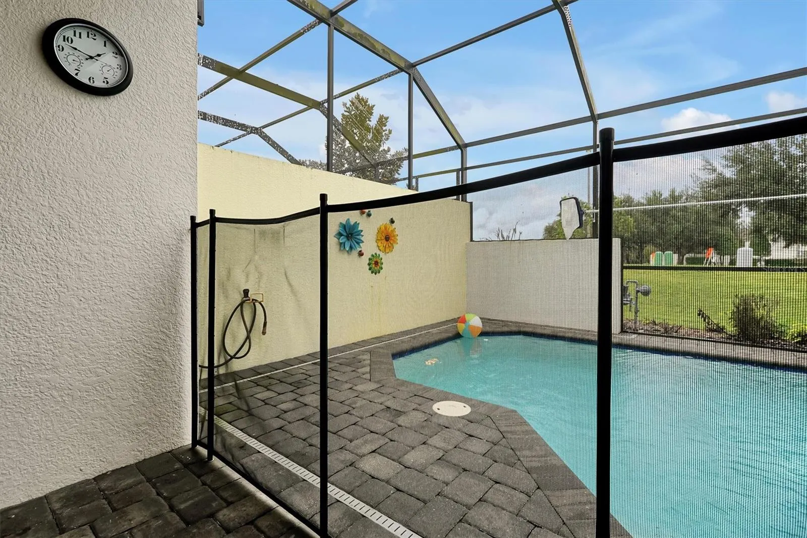 142 CAPTIVA DR