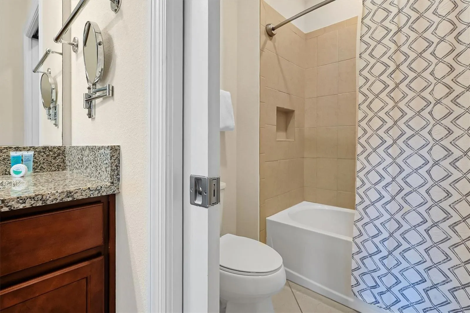 142 CAPTIVA DR