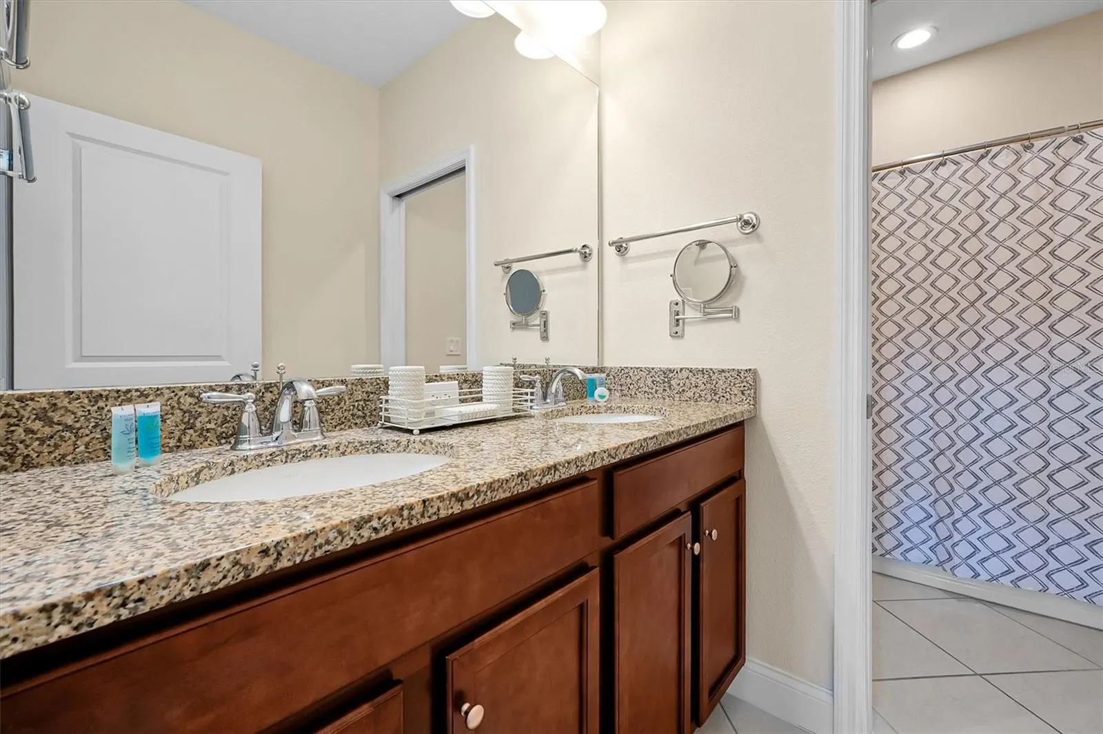 142 CAPTIVA DR