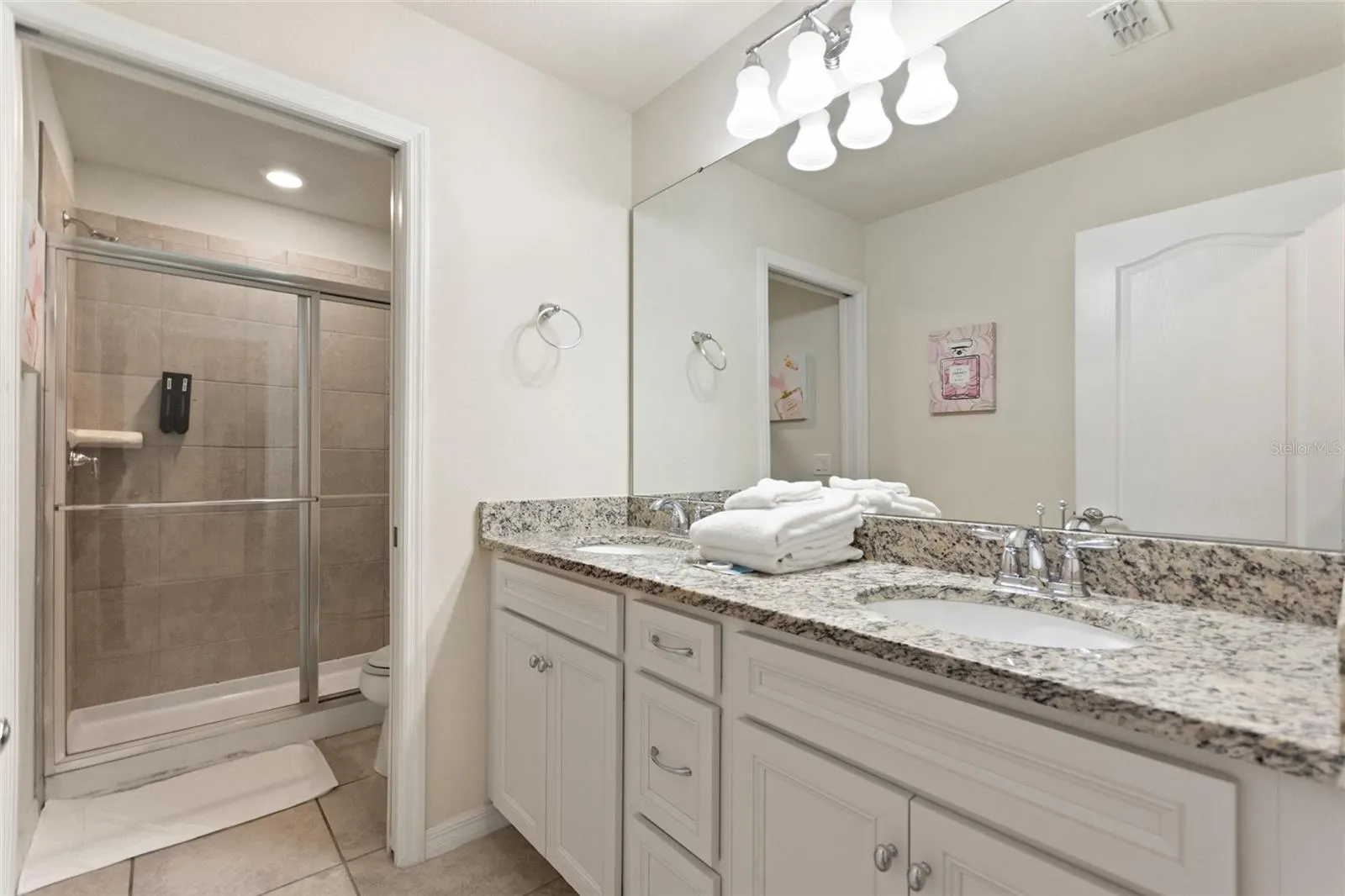 7240 OAKMOSS LOOP