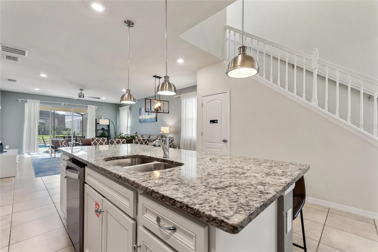 7240 OAKMOSS LOOP