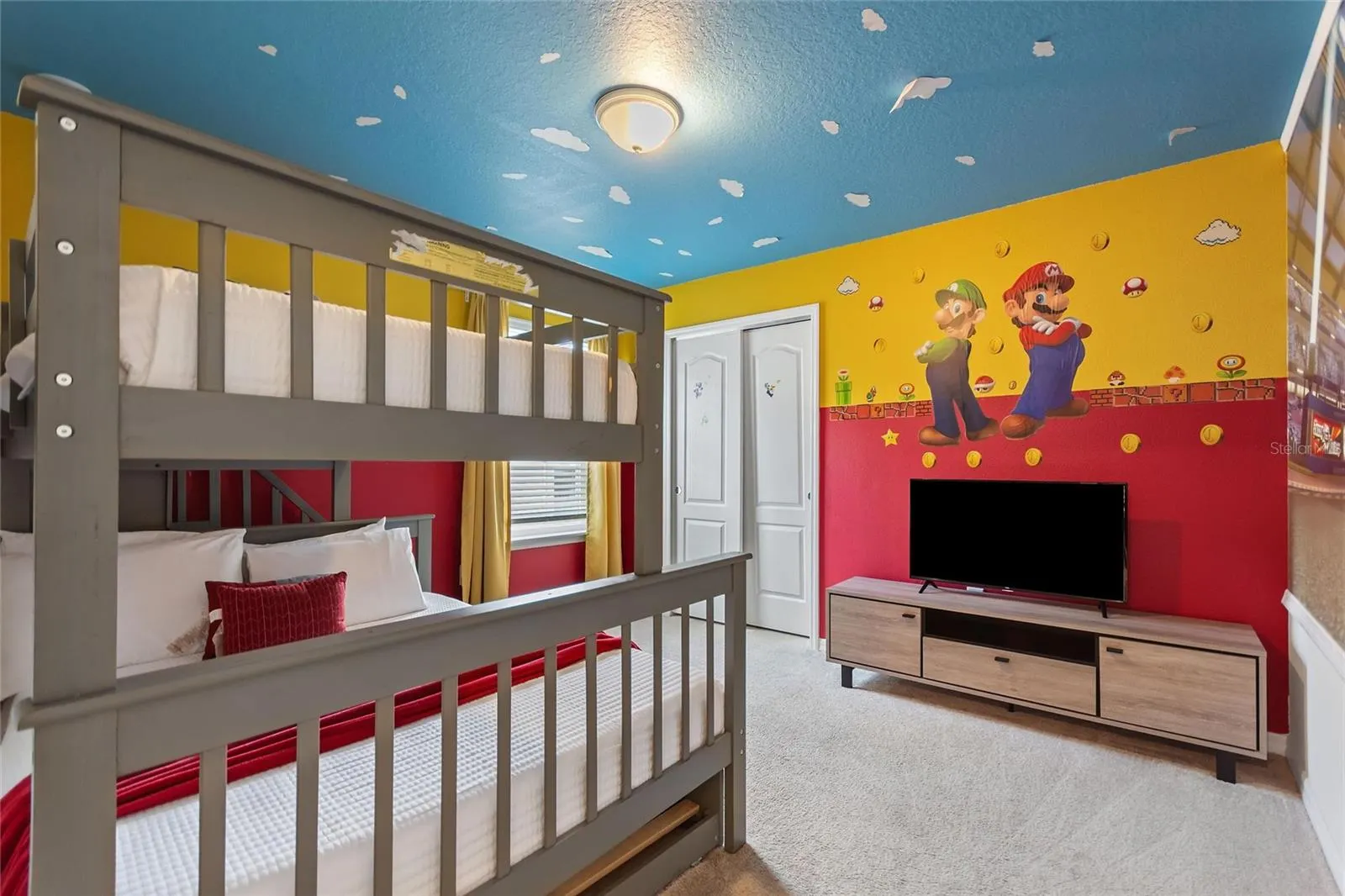 7240 OAKMOSS LOOP