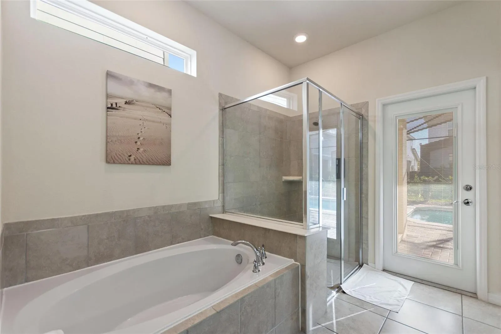 7240 OAKMOSS LOOP