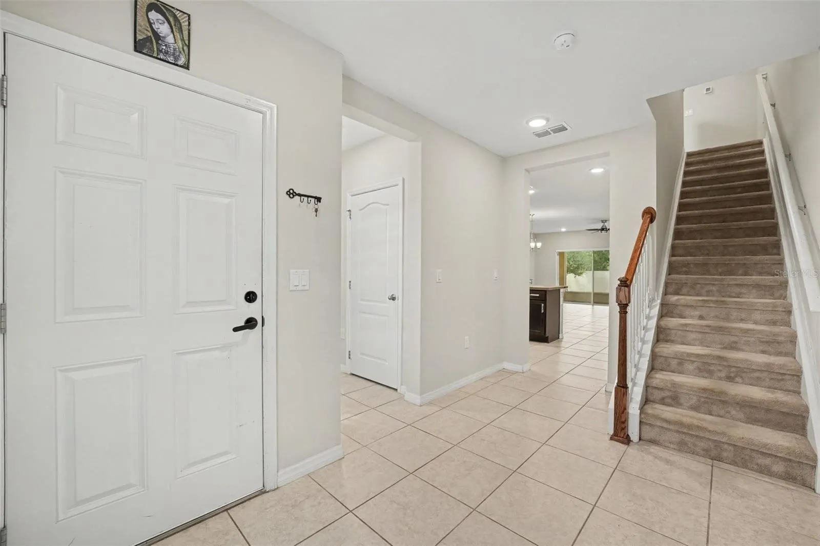 4747 CORAL CASTLE DR