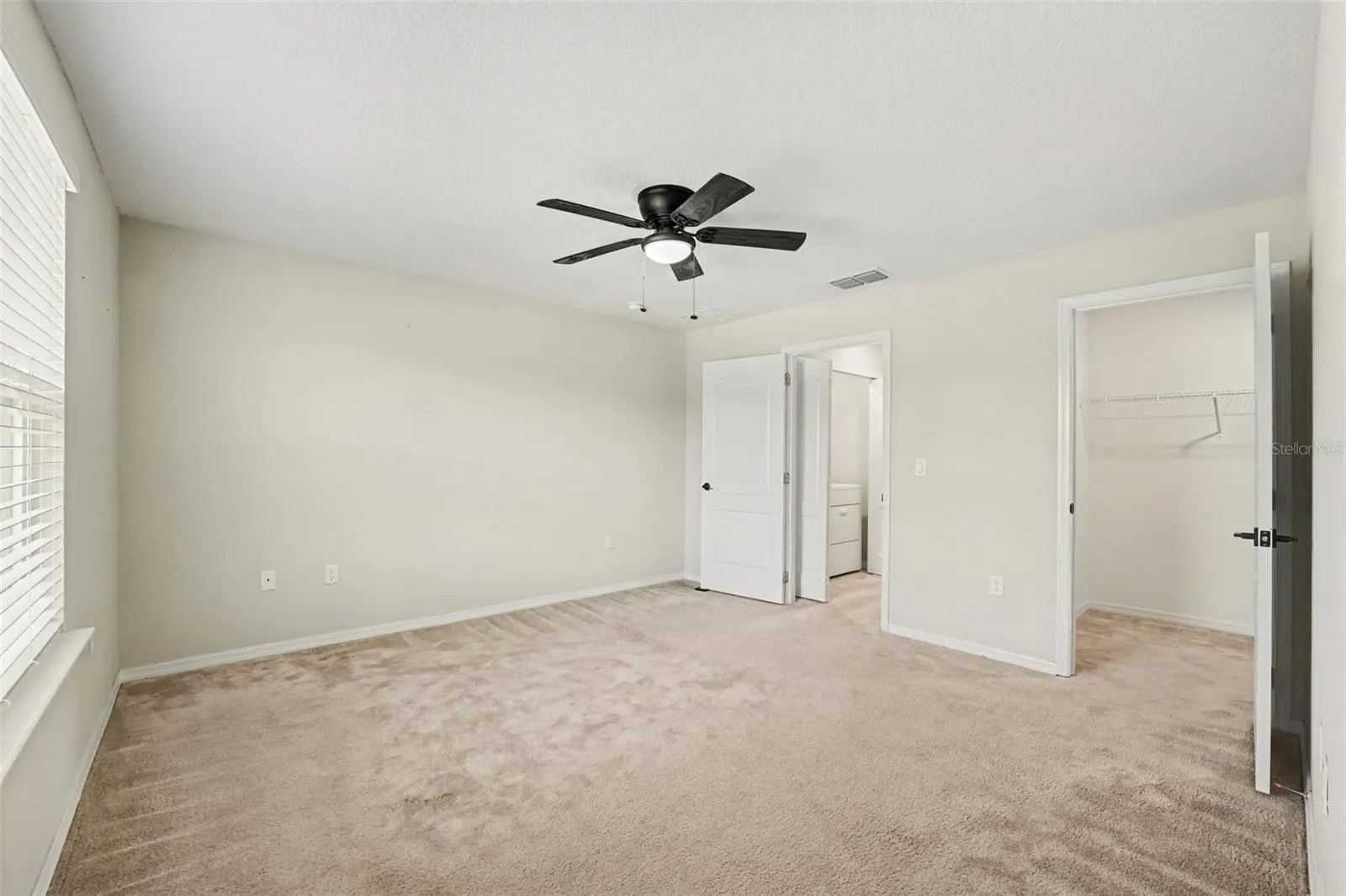 4747 CORAL CASTLE DR