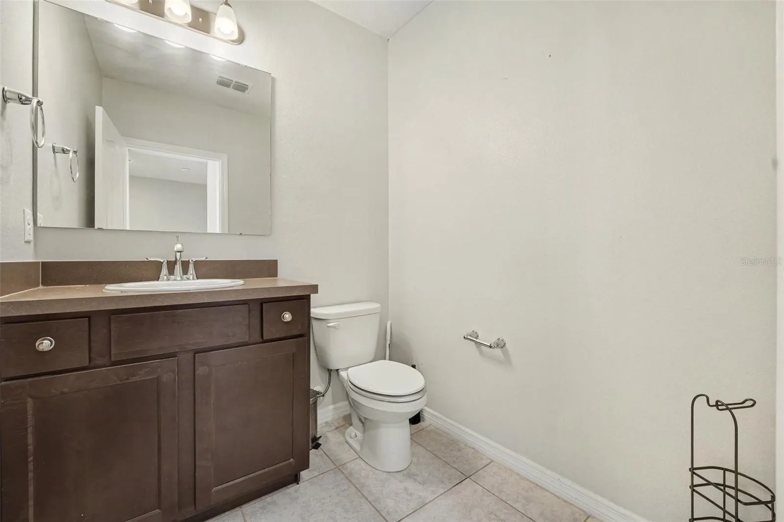 4747 CORAL CASTLE DR