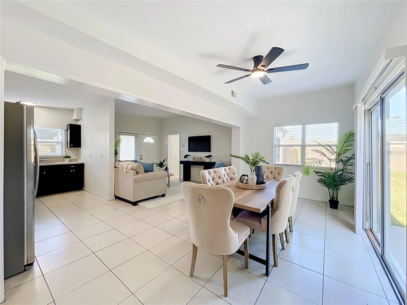 5939 DOGWOOD DR