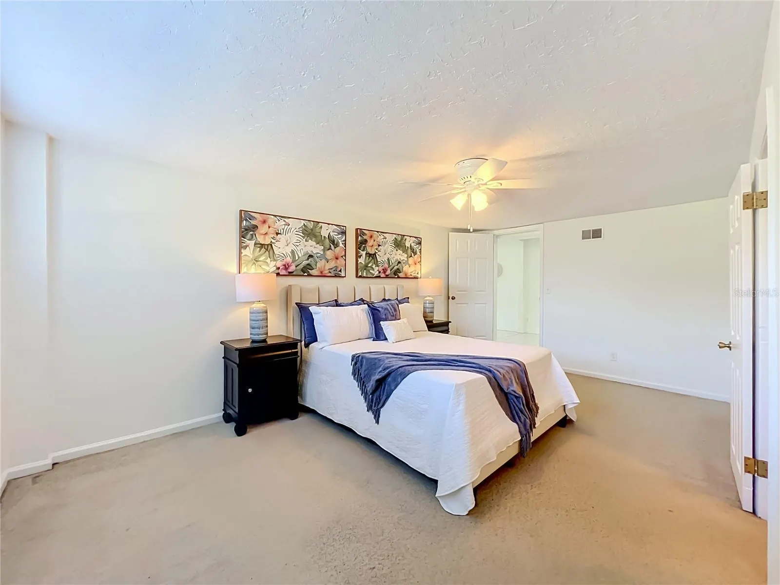 5939 DOGWOOD DR