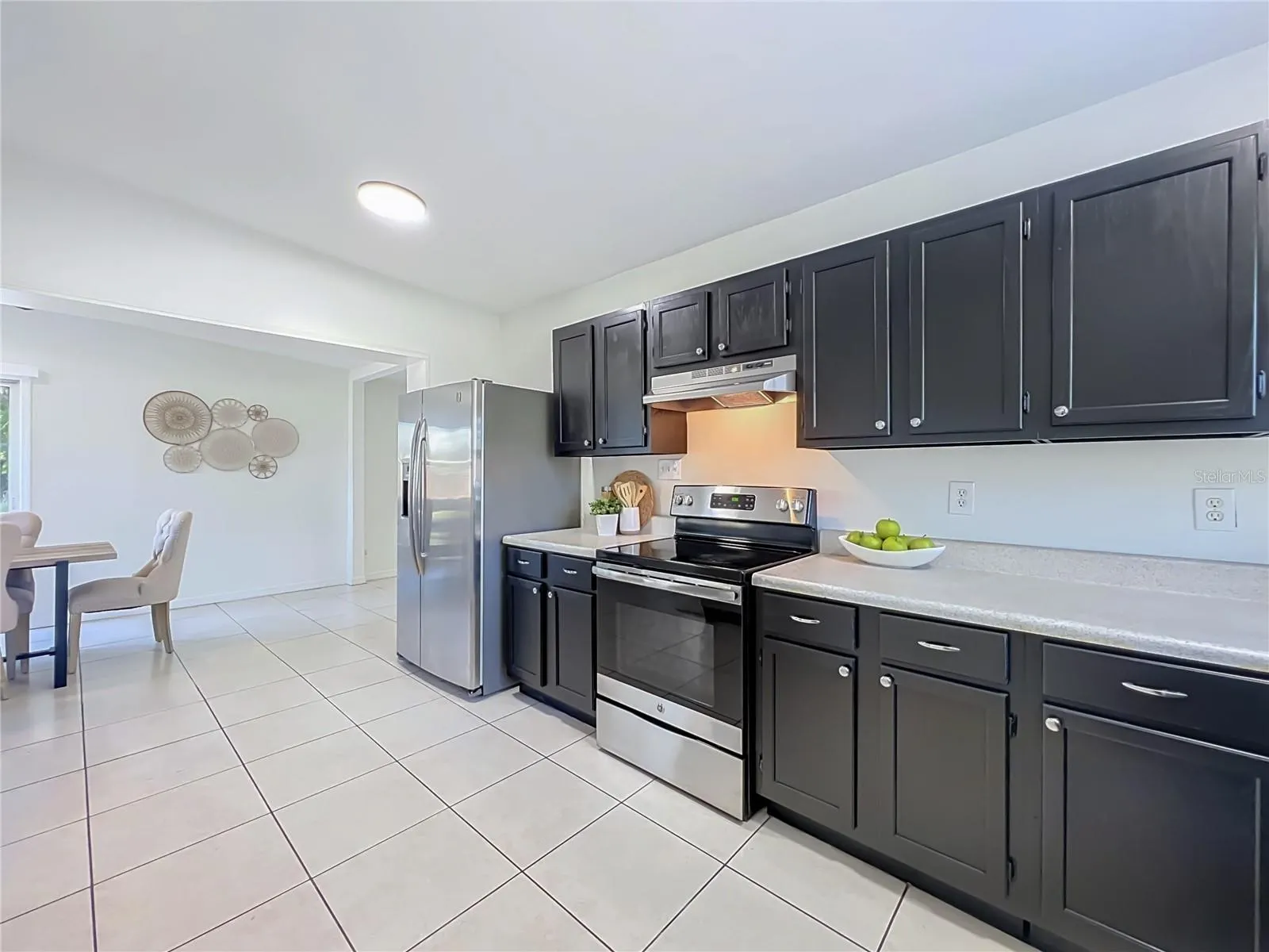 5939 DOGWOOD DR
