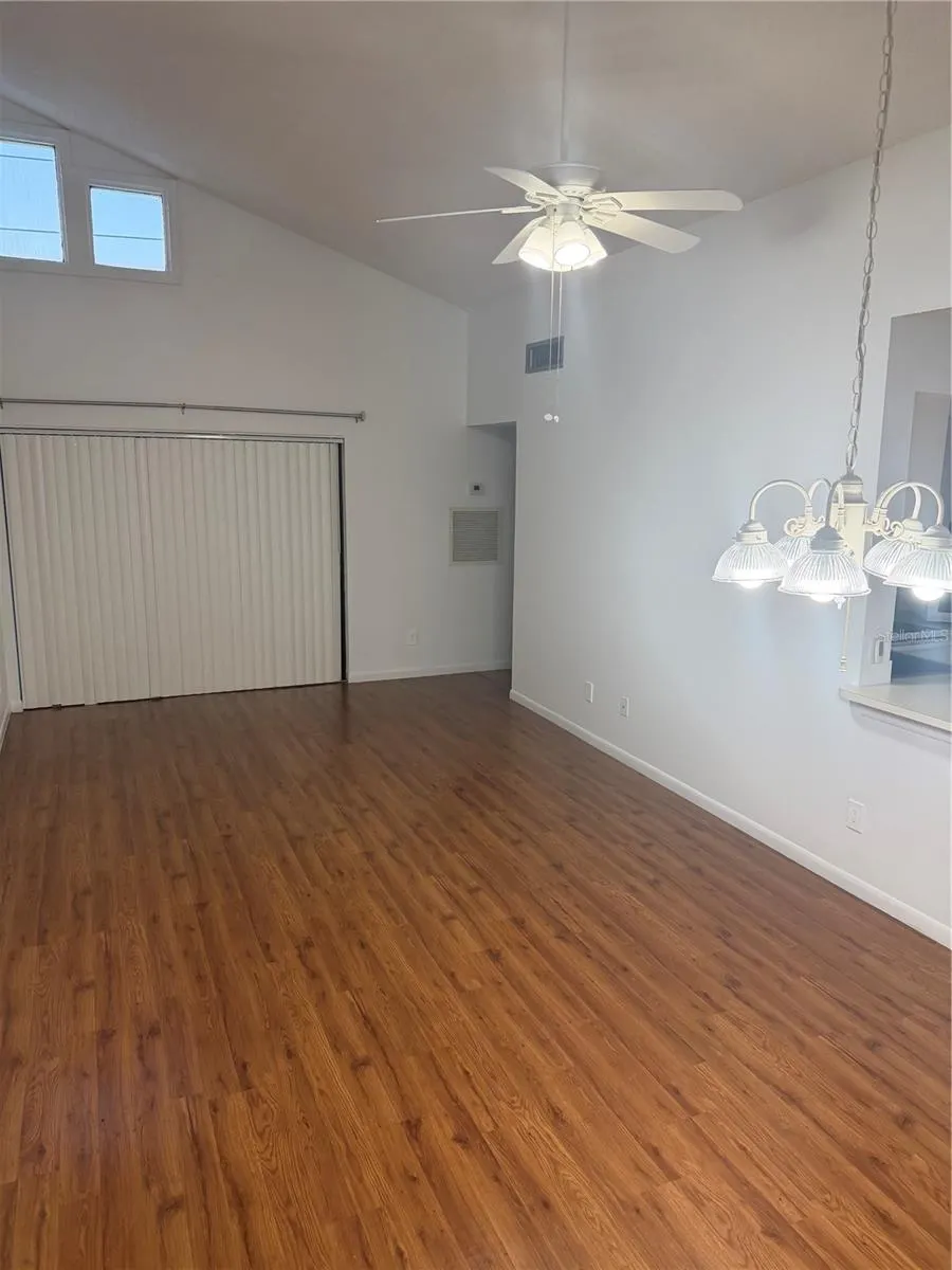 4045 ATRIUM DR #U6 #U6