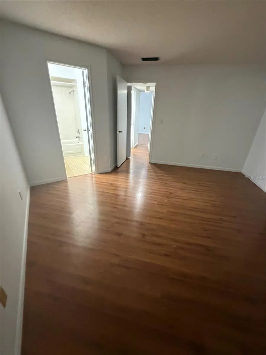 4045 ATRIUM DR #U6 #U6