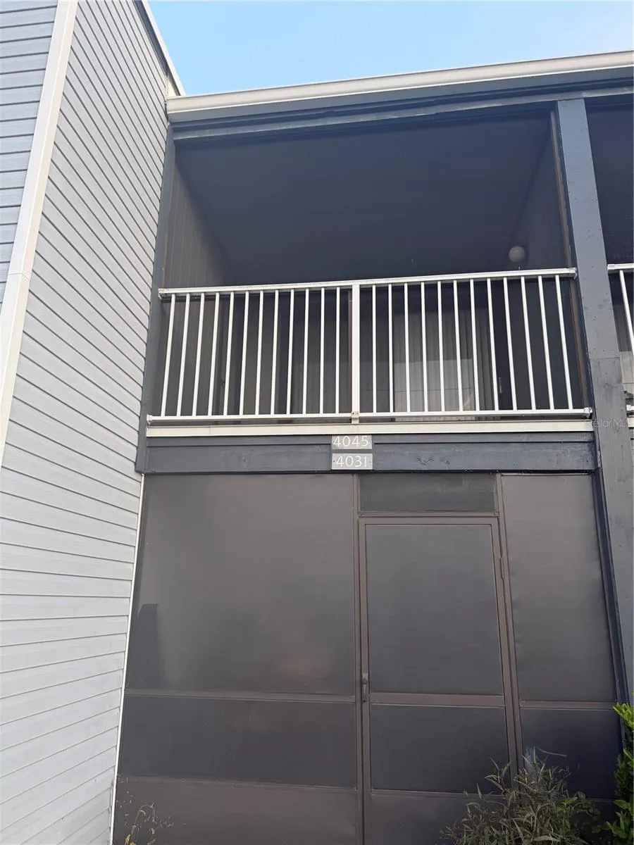 4045 ATRIUM DR #U6 #U6