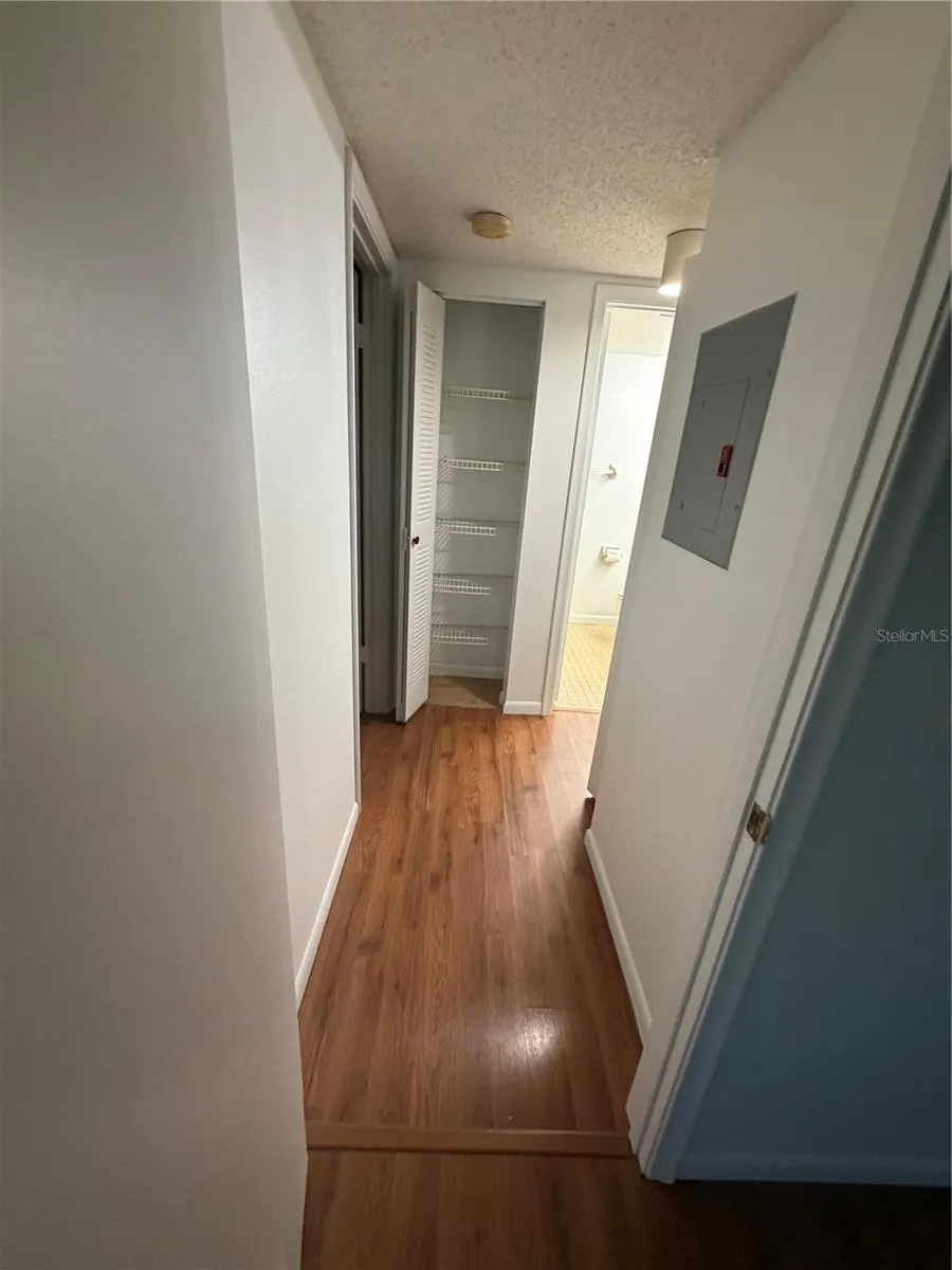 4045 ATRIUM DR #U6 #U6