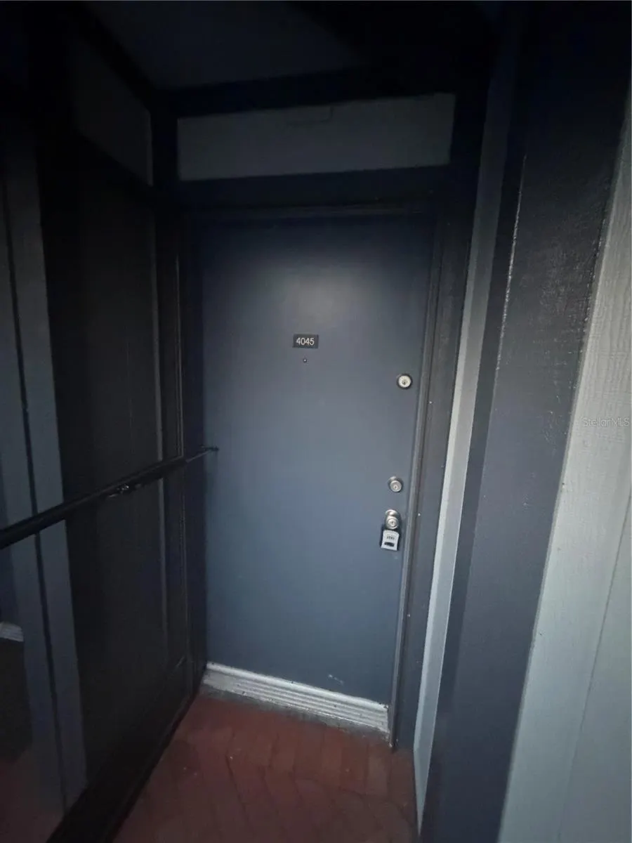 4045 ATRIUM DR #U6 #U6