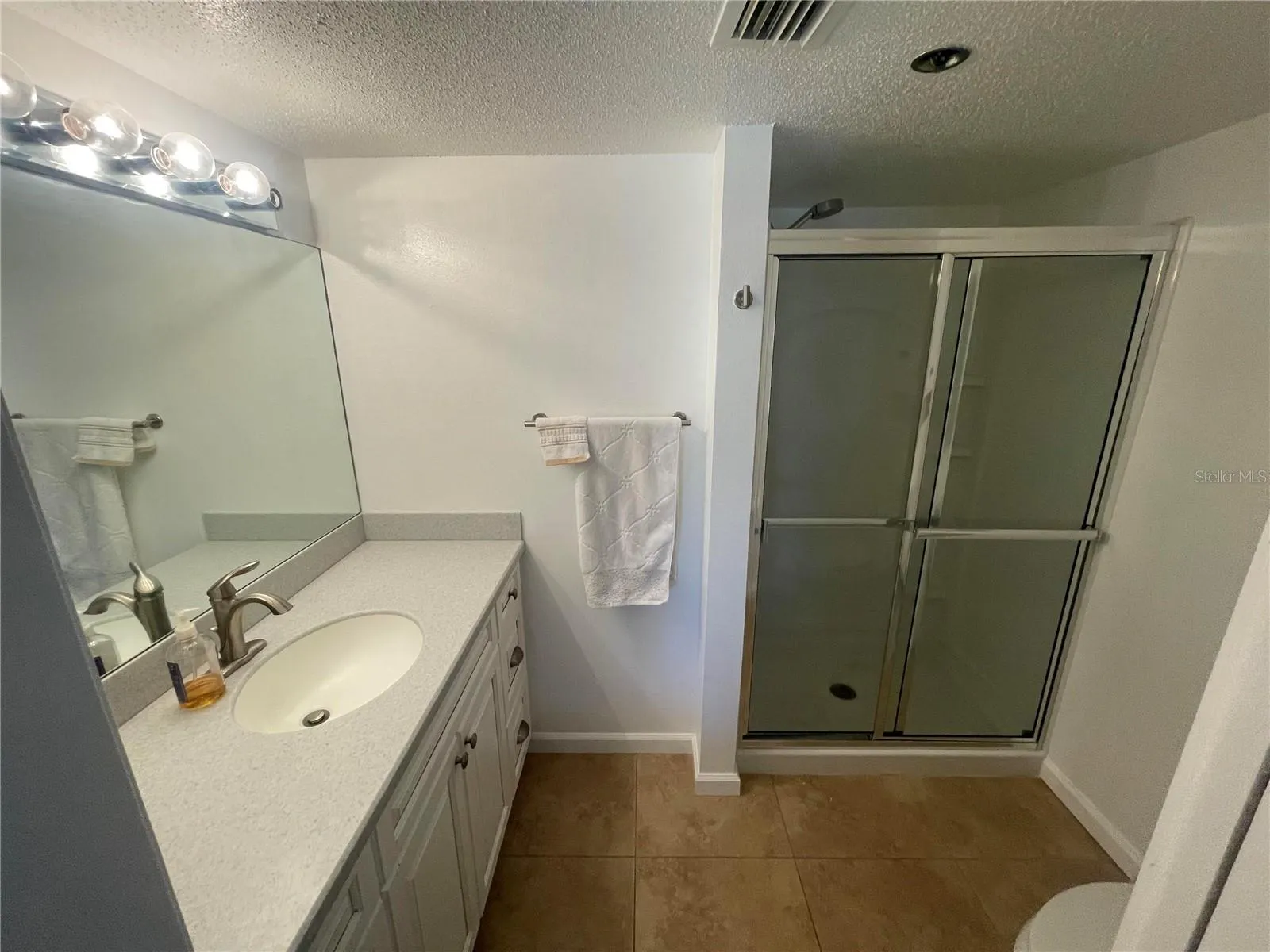 104 CAPRI ISLES BLVD #304 #304