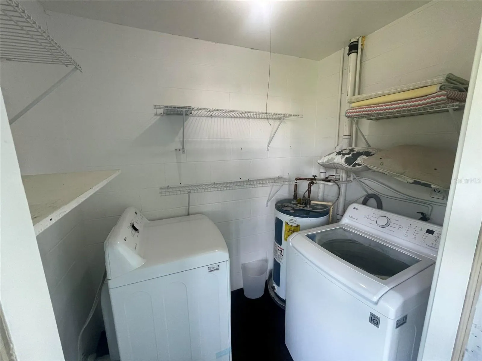 104 CAPRI ISLES BLVD #304 #304