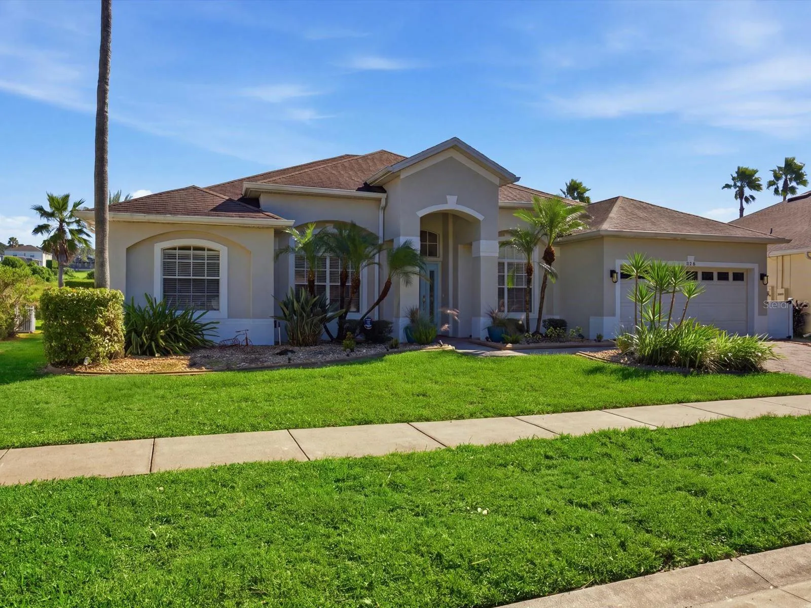 320 KINGS WAY