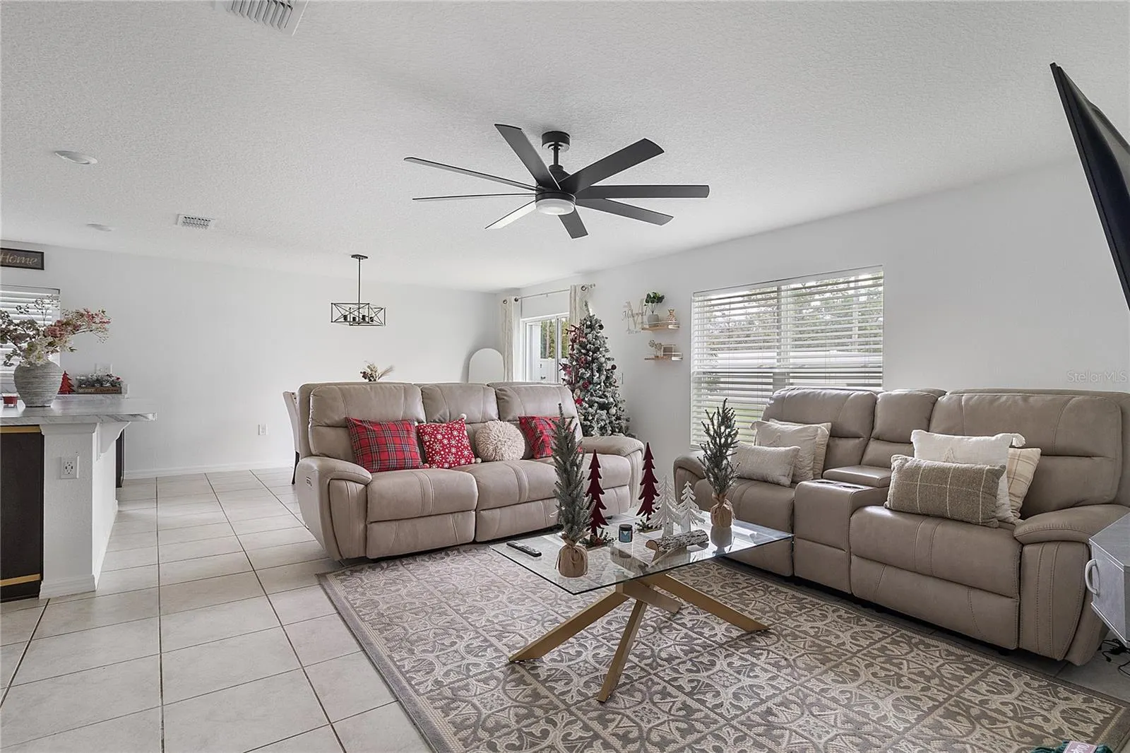 3073 SWEET ACRES PL
