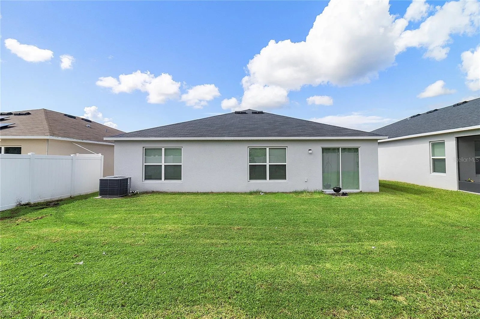 3073 SWEET ACRES PL