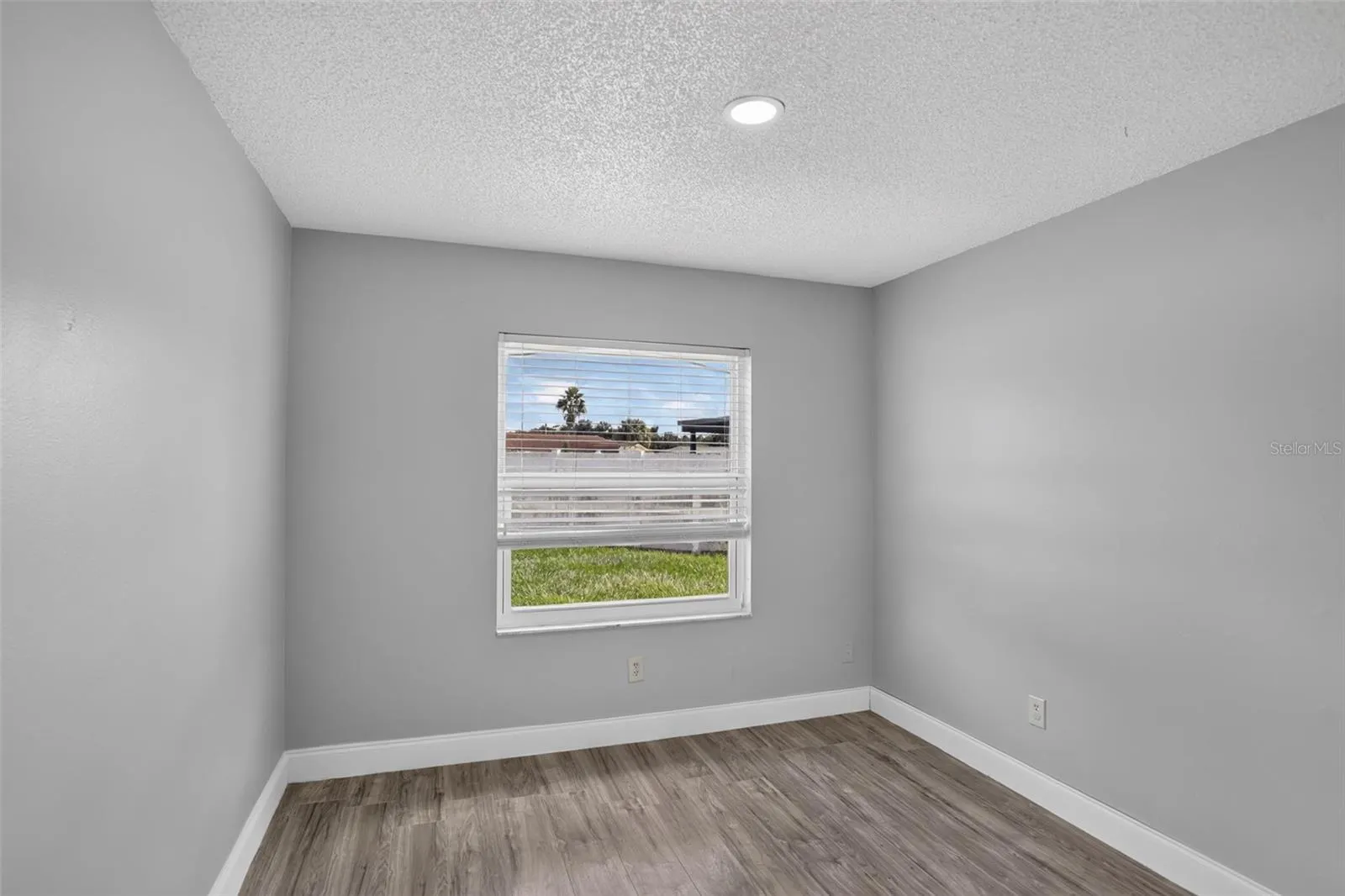 1055 ELIZABETH RIDGE CT