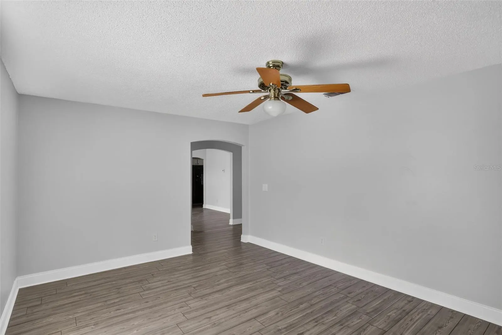 1055 ELIZABETH RIDGE CT