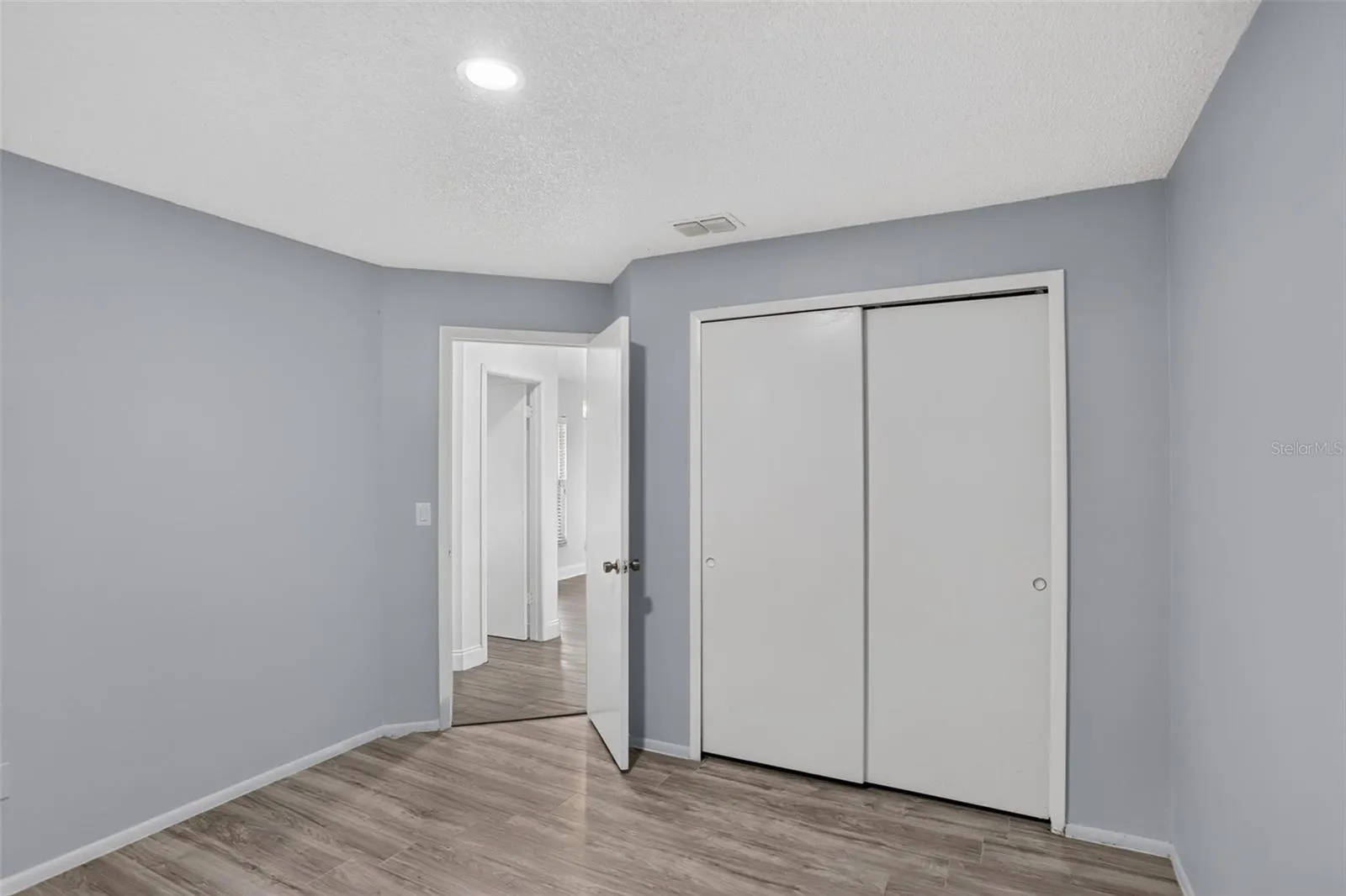 1055 ELIZABETH RIDGE CT