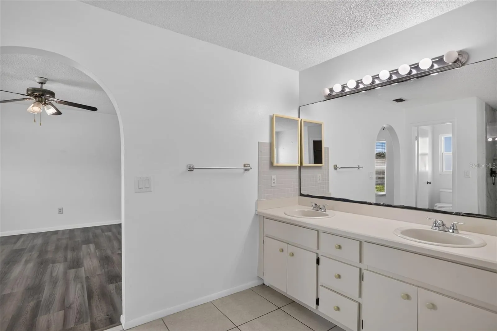 1055 ELIZABETH RIDGE CT
