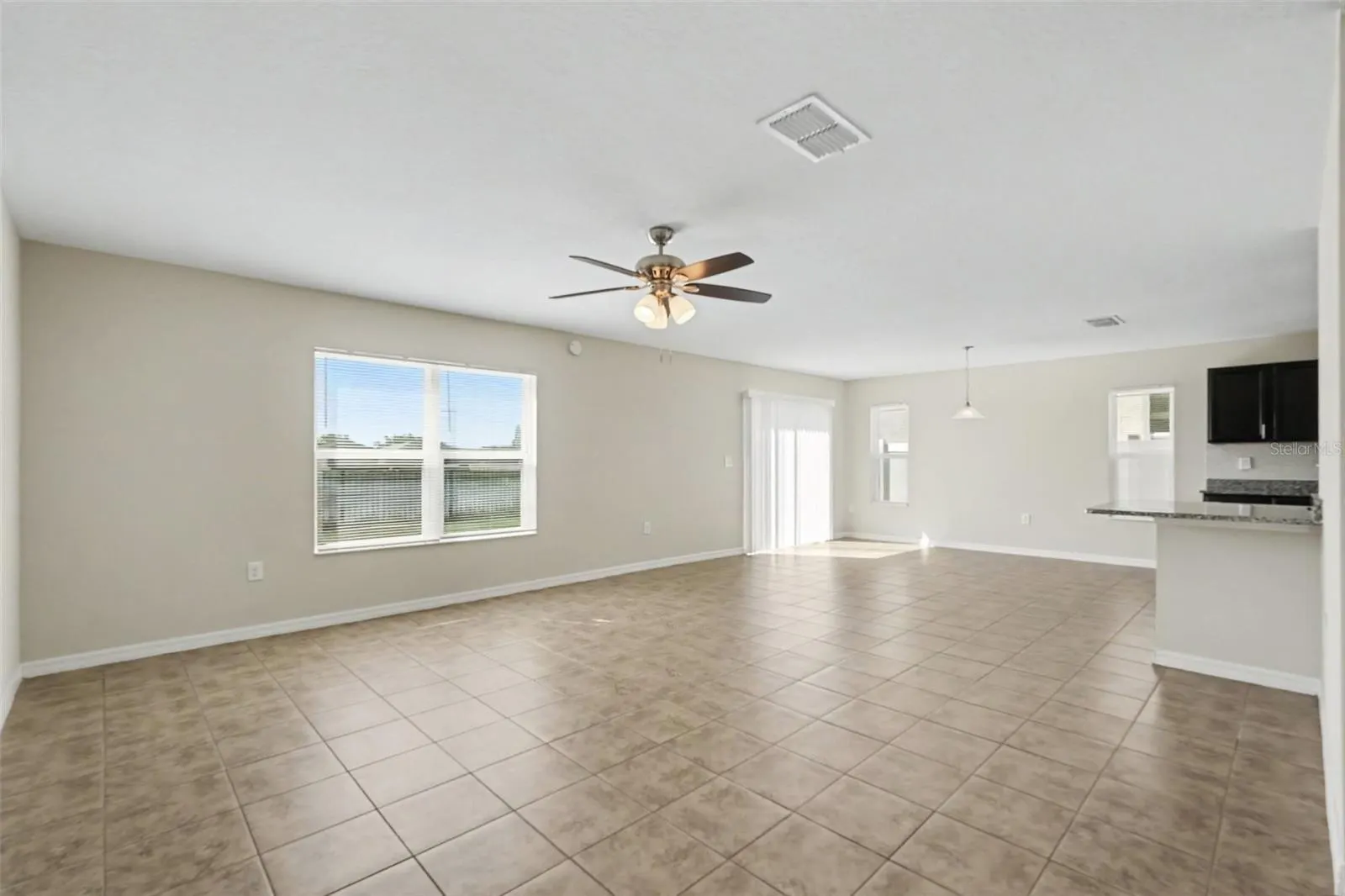 10420 LAGUNA PLAINS DR