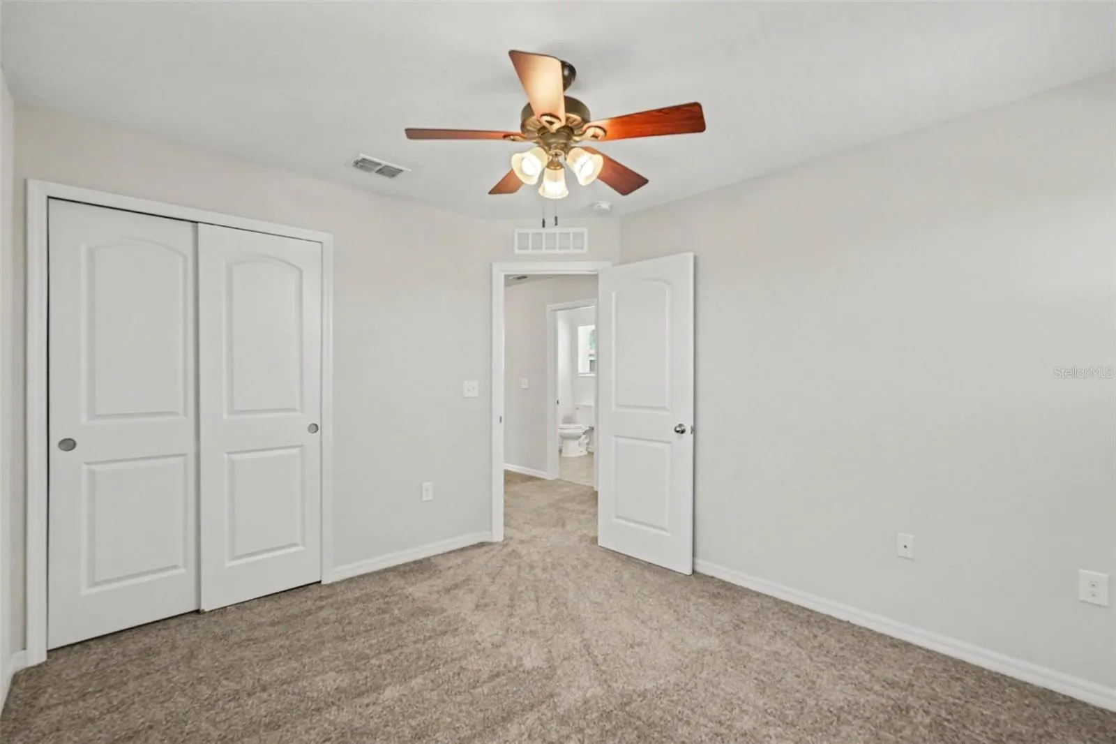10420 LAGUNA PLAINS DR