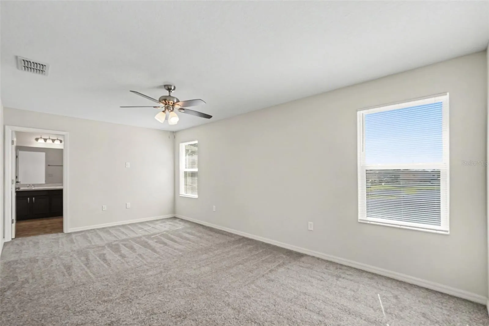 10420 LAGUNA PLAINS DR