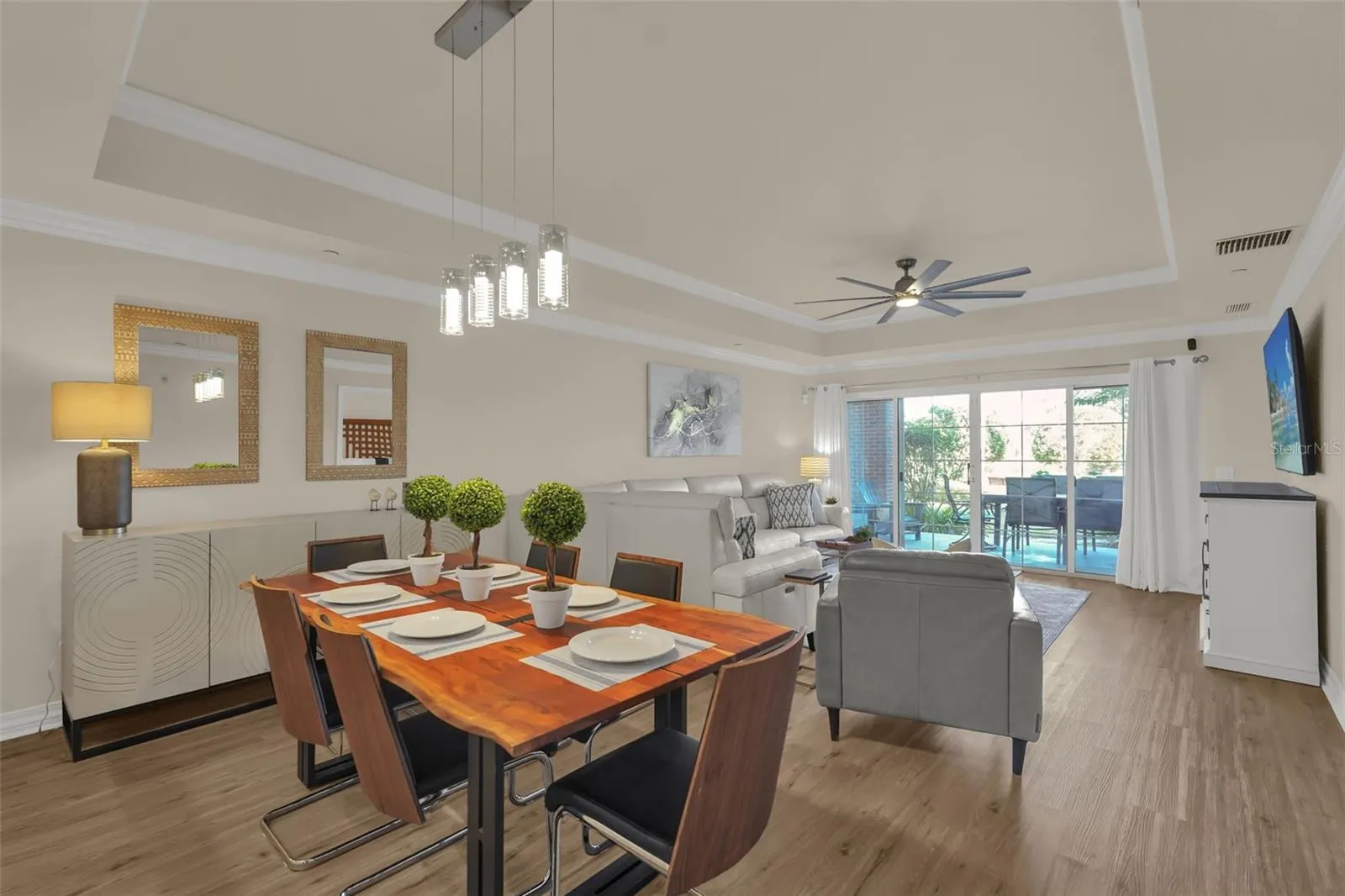 1106 SUNSET VIEW CIR #102 #102