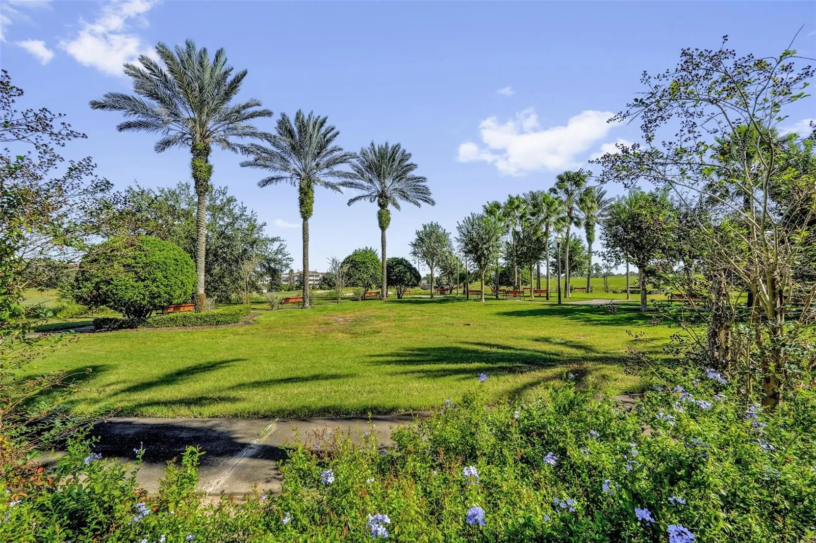 1106 SUNSET VIEW CIR #102 #102