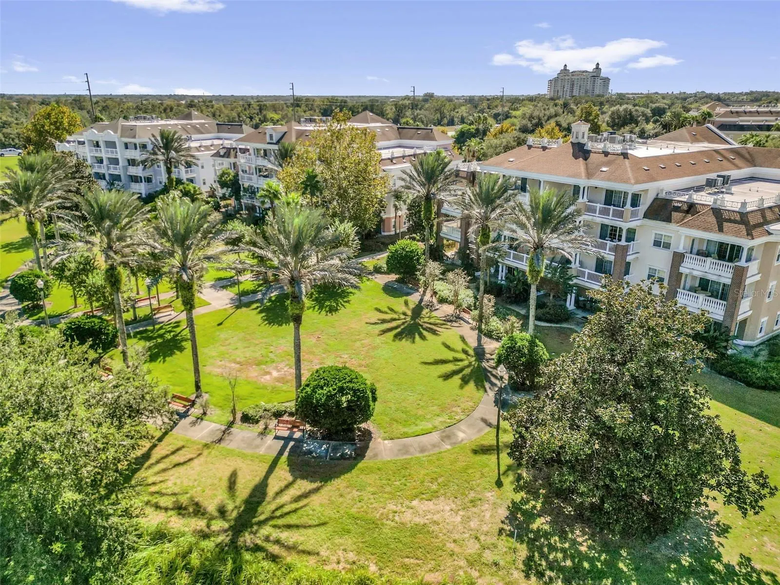 1106 SUNSET VIEW CIR #102 #102