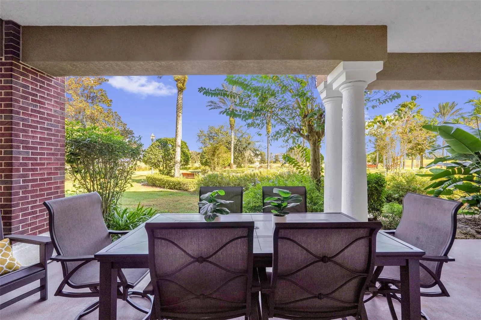 1106 SUNSET VIEW CIR #102 #102