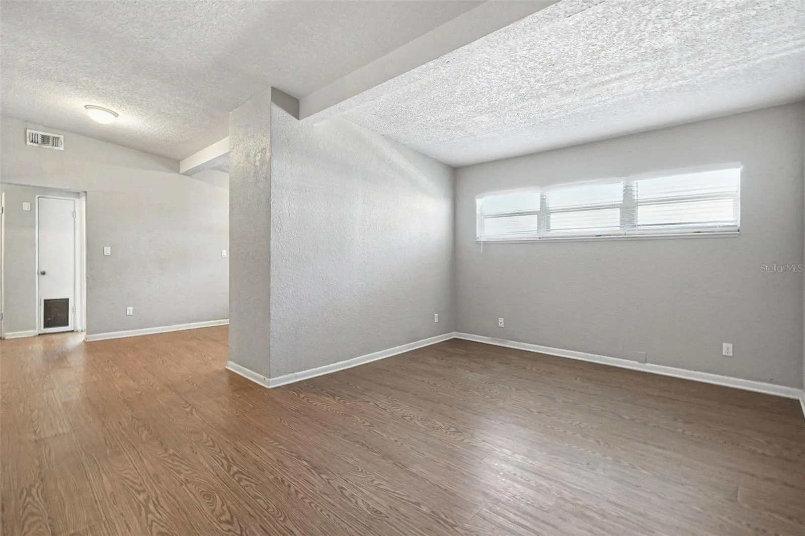 804 68TH AVE W