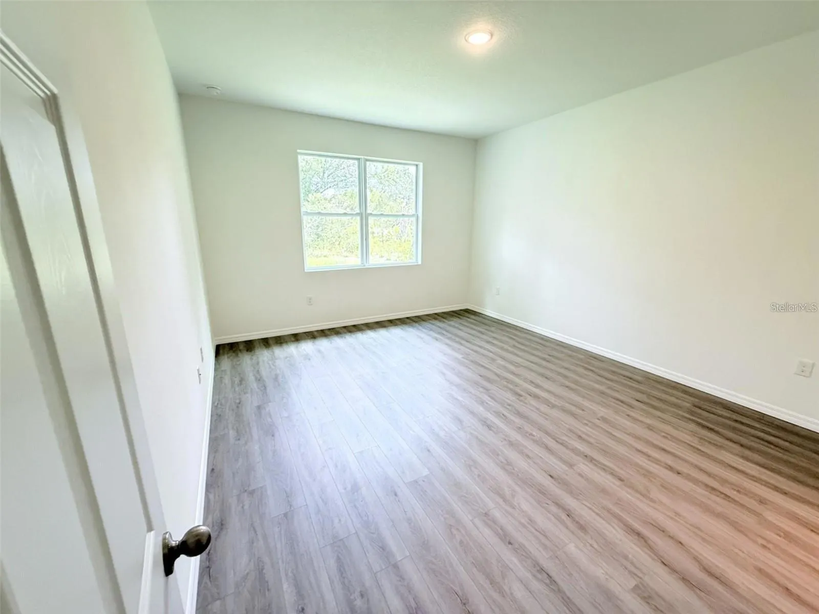 1074 KACERIK ST
