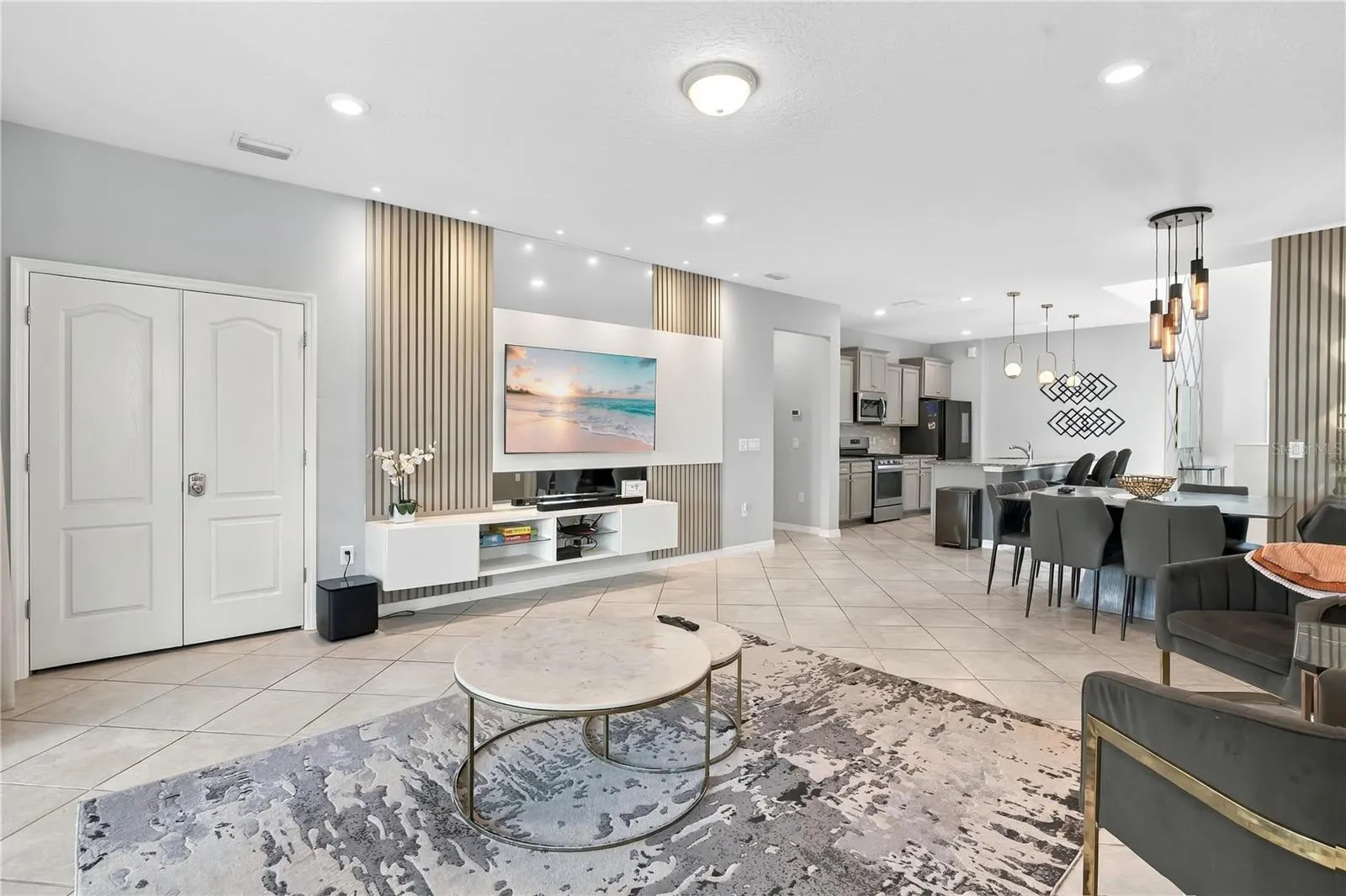 7400 OAKMOSS LOOP