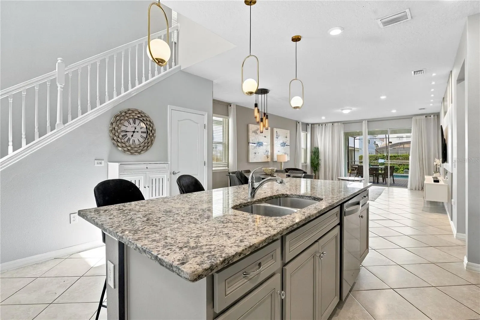 7400 OAKMOSS LOOP