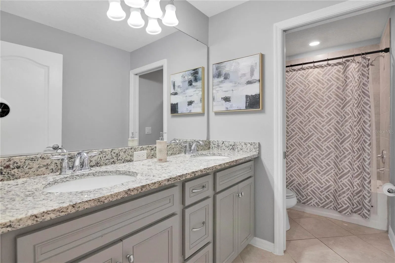 7400 OAKMOSS LOOP
