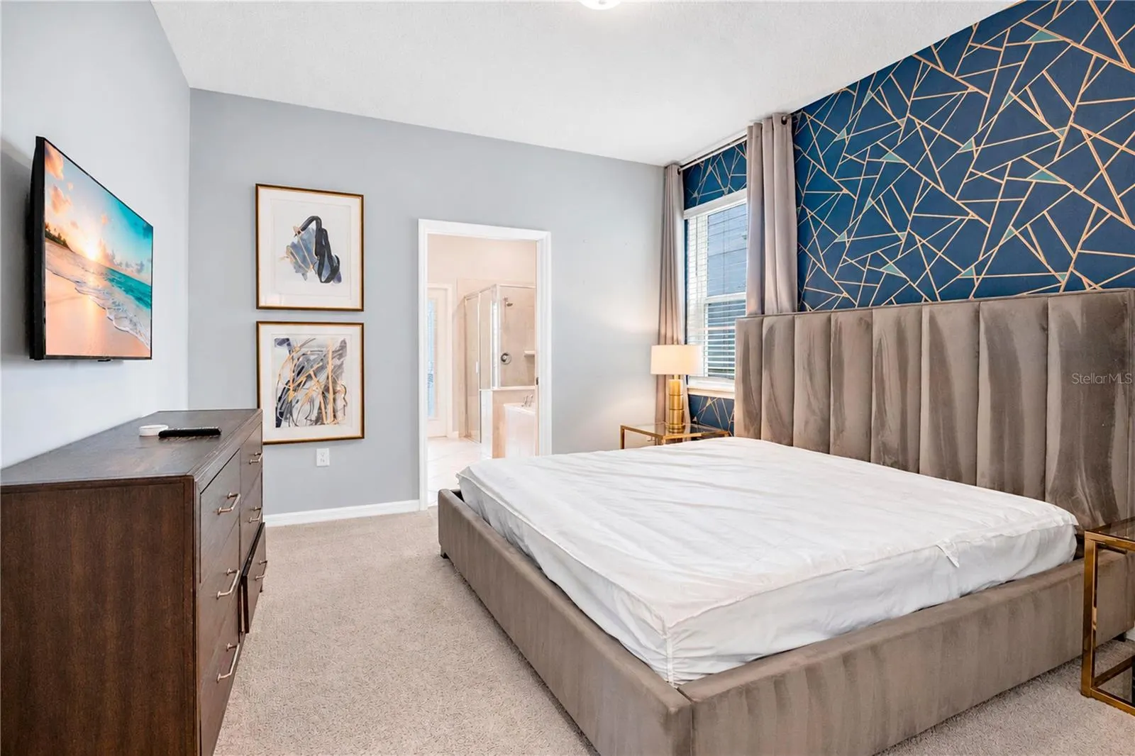 7400 OAKMOSS LOOP