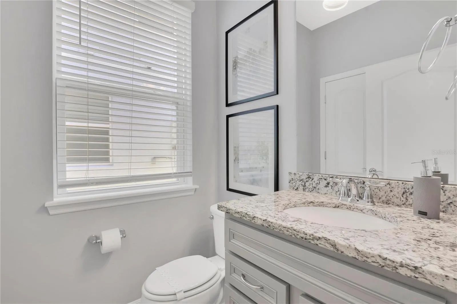 7400 OAKMOSS LOOP