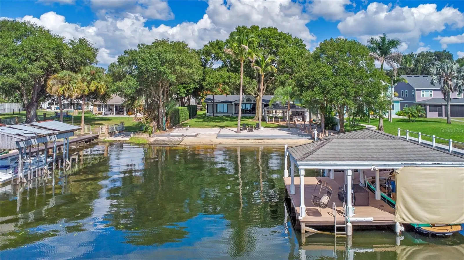 6922 SEMINOLE DR