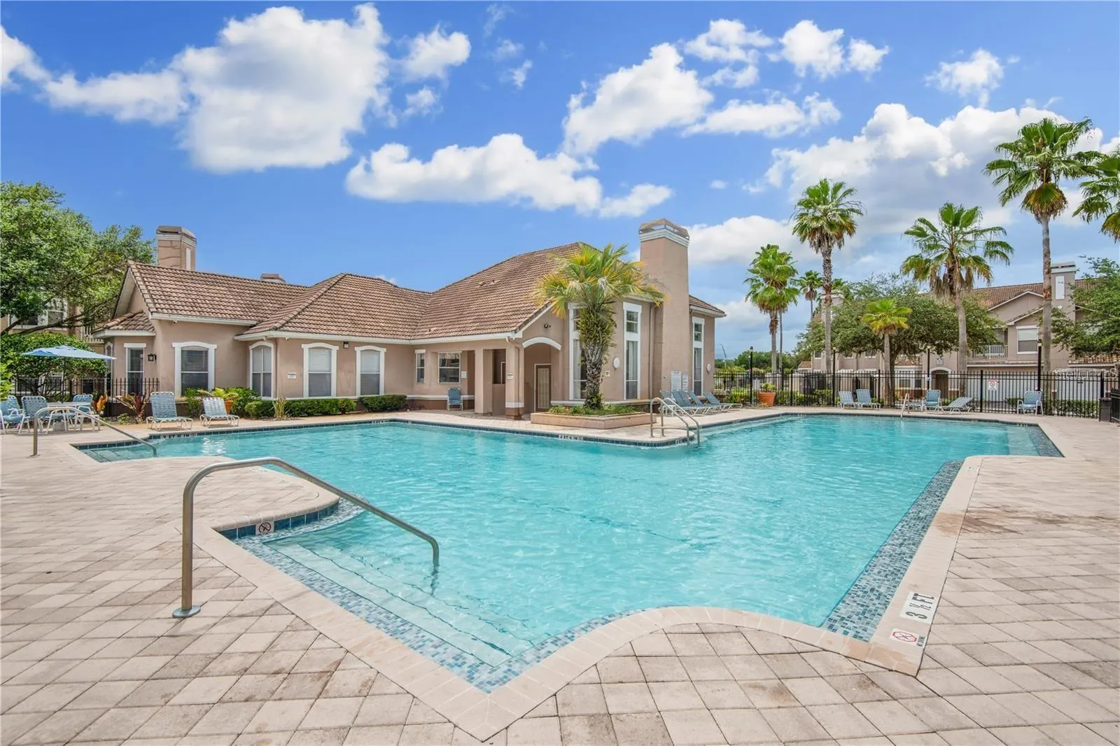 10519 VILLA VIEW CIR #10519 #10519