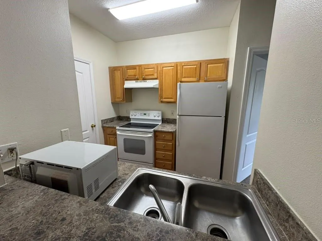 10519 VILLA VIEW CIR #10519 #10519
