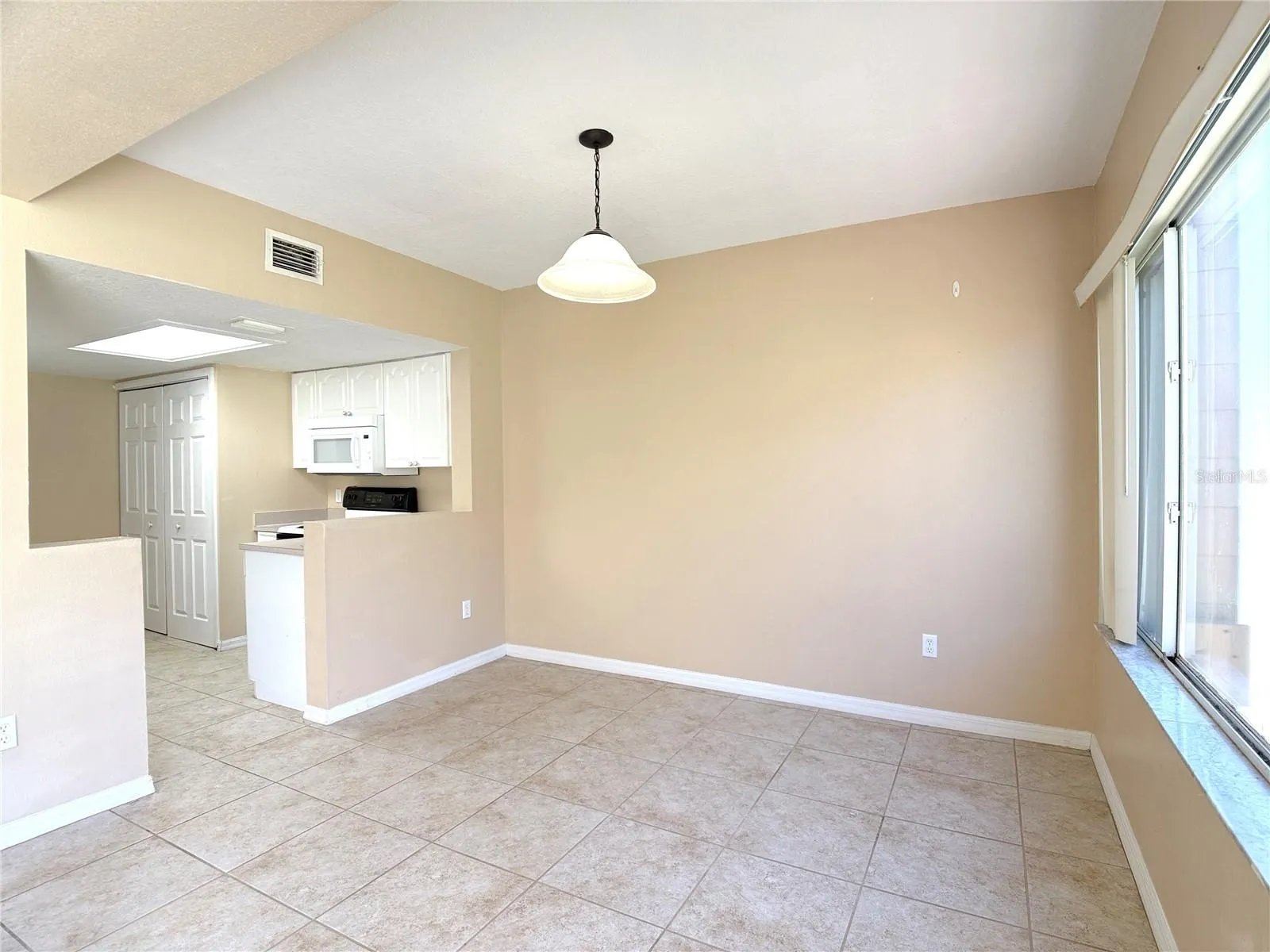 613 COCONUT PALM WAY