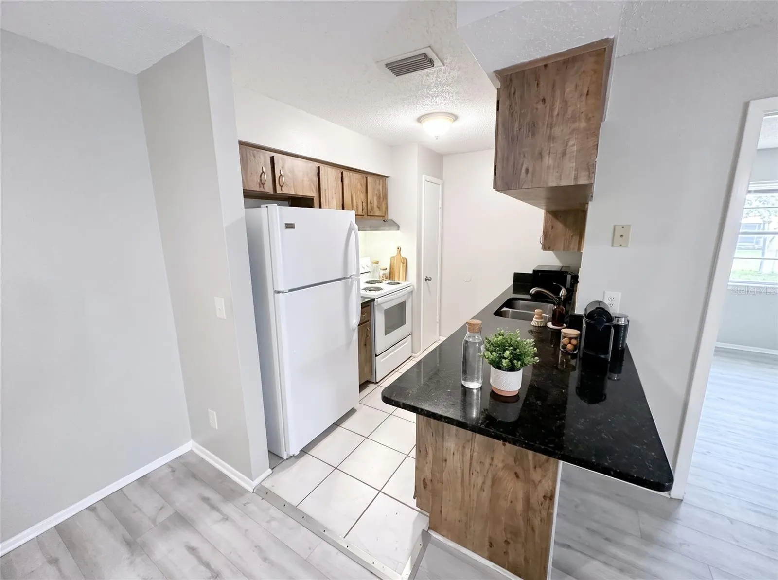 245 THORN TREE PL #245 #245